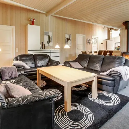 Holiday home Gurly - 25km From The Sea By Interhome