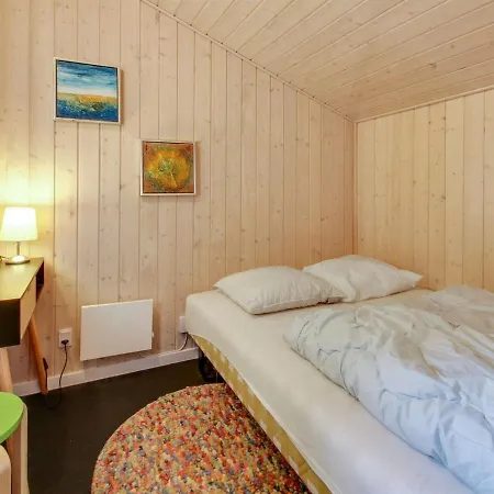 Gurly - 25km From The Sea By Interhome