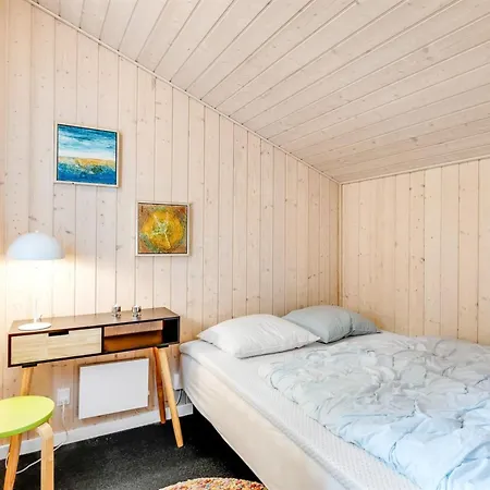 Gurly - 25km From The Sea By Interhome Feriehus *