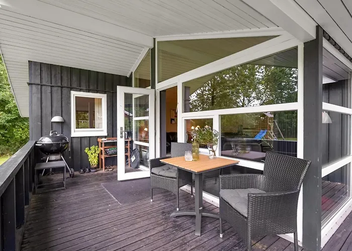 Gurly - 25km From The Sea By Interhome 度假居