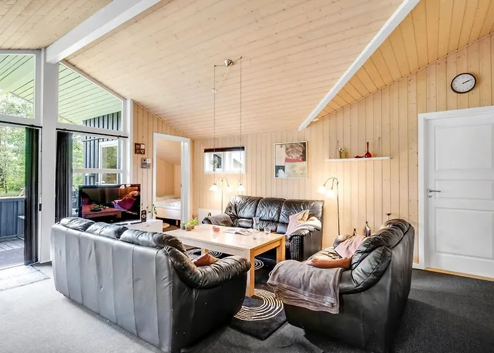 Gurly - 25km From The Sea By Interhome 度假居 *